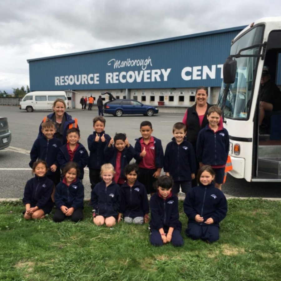 Enviroschools Learning about Litter and Waste